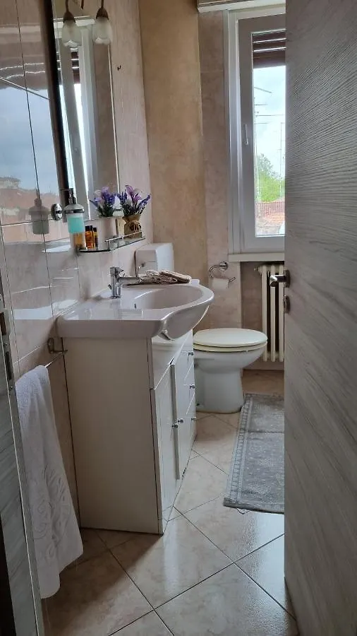 Milli Apartamento Ferrara 0*,