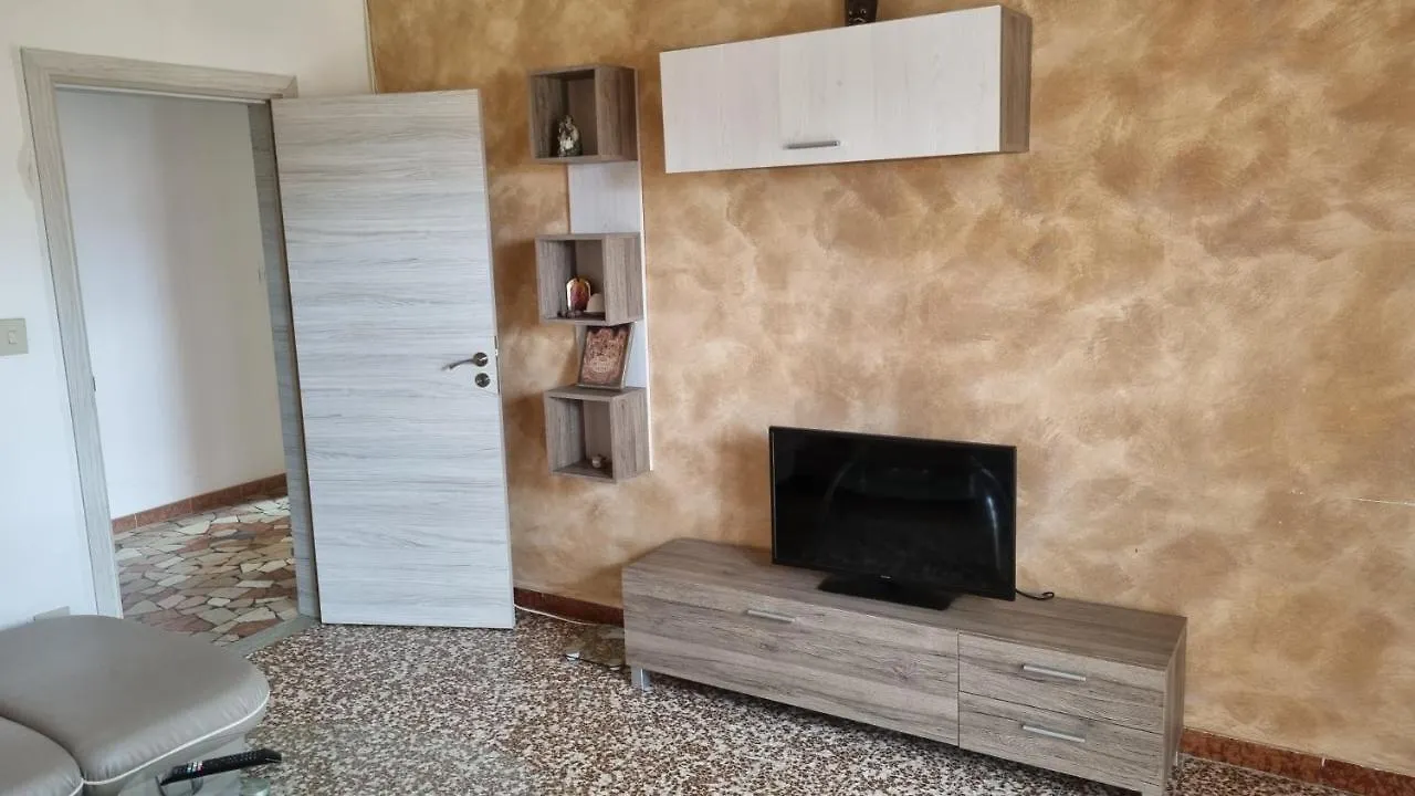 Milli Apartamento Ferrara