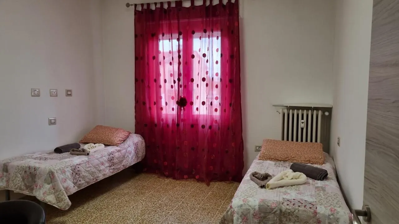 Milli Apartamento Ferrara